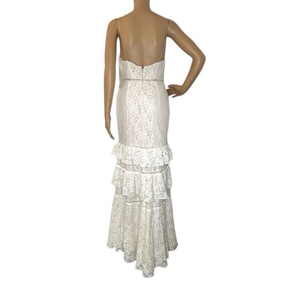 NEW DAVID’S BRIDAL STUDIO | Embroidered Floral Lace Dress - Sz 6 - Picture 4 of 8